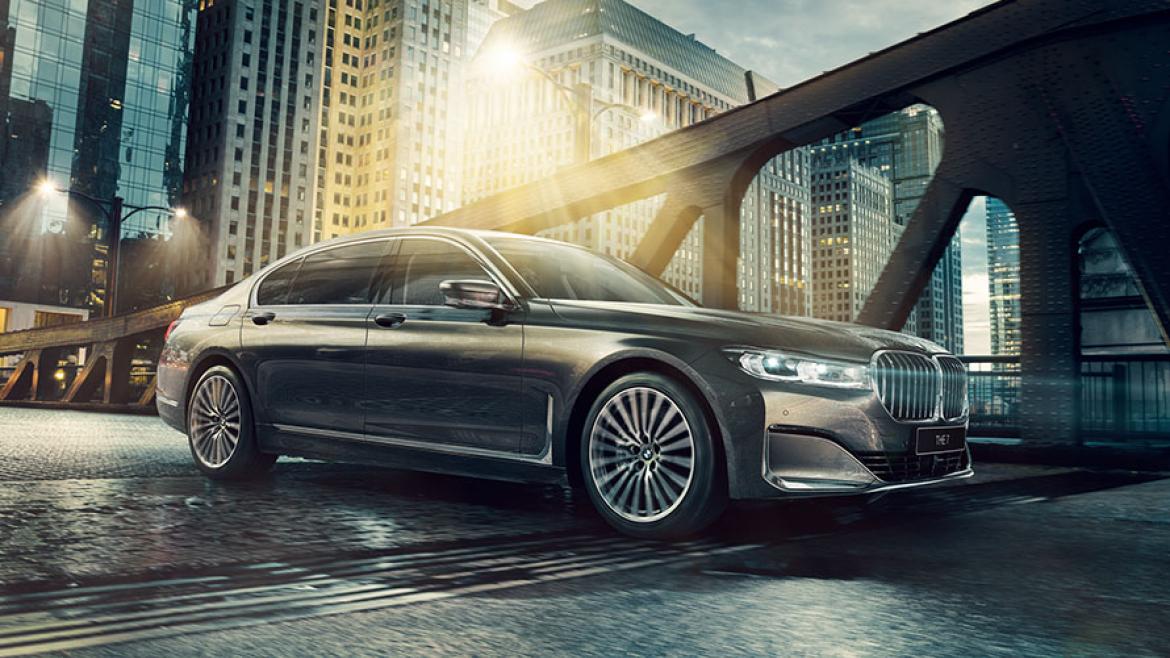 BMW 7 SERIES.